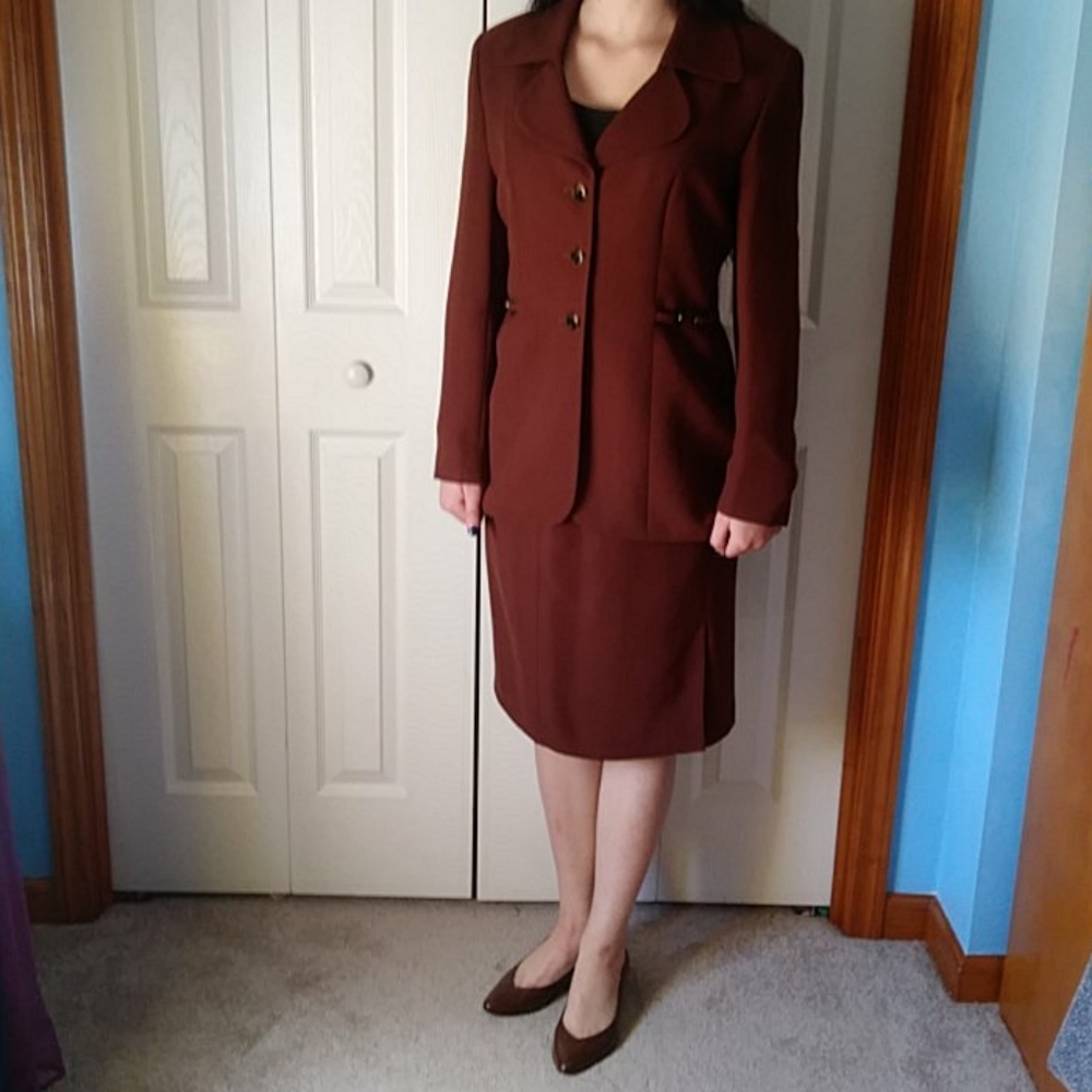 Jones New York 2 piece suit